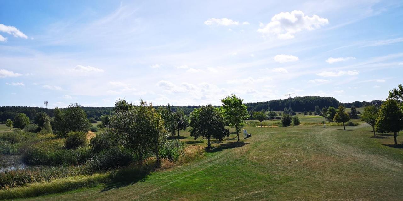 Golfcentrum Schloss Karnitz Rügen Garz  Exterior foto
